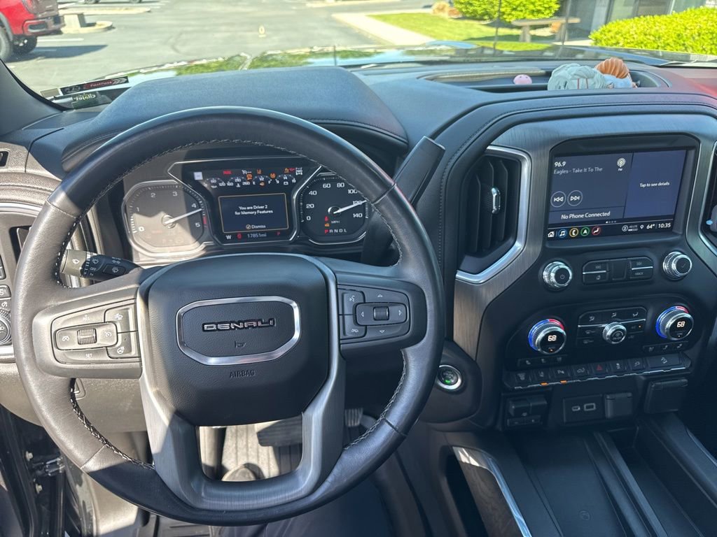 Used 2022 GMC Sierra 2500 Denali w/ Denali Ultimate Package AWD/4WD image 12