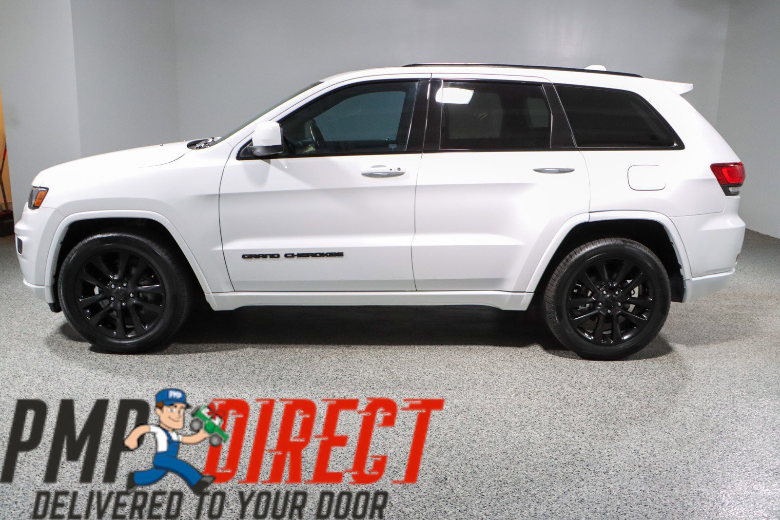 Used 2018 Jeep Grand Cherokee Altitude image 10