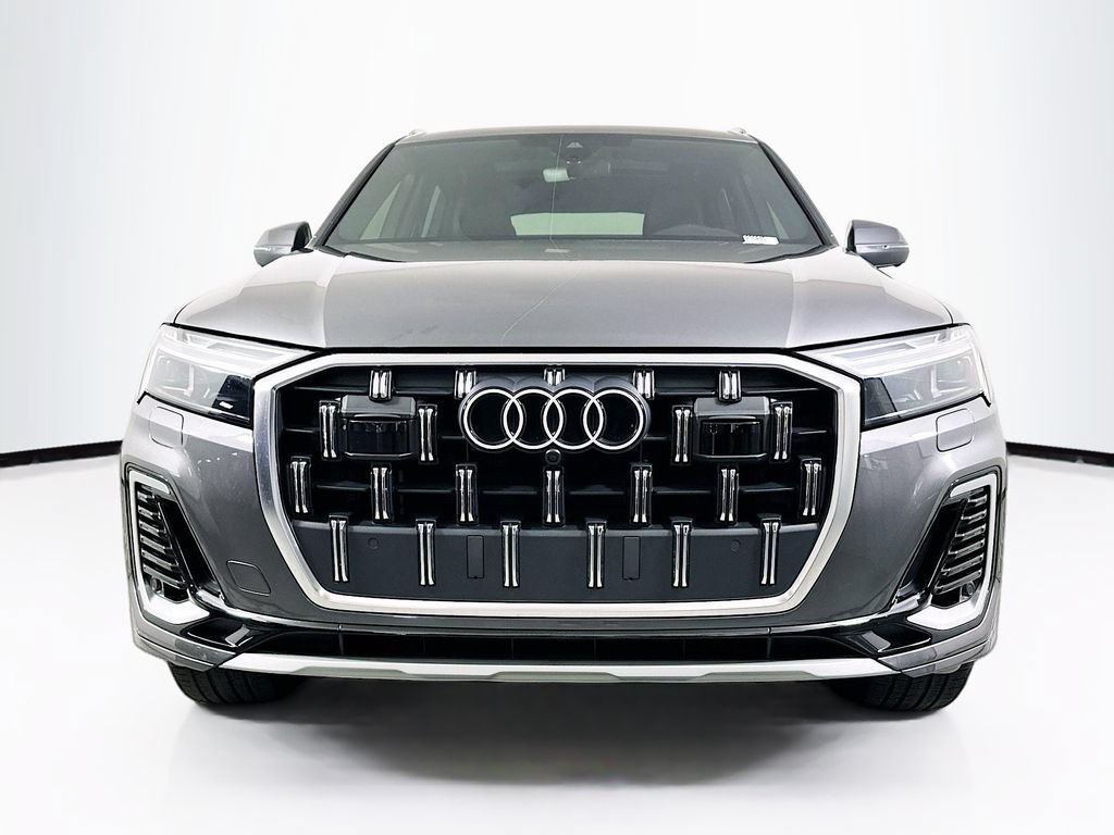 Used 2025 Audi Q7 2.0T Premium w/ Convenience Package AWD/4WD image 5