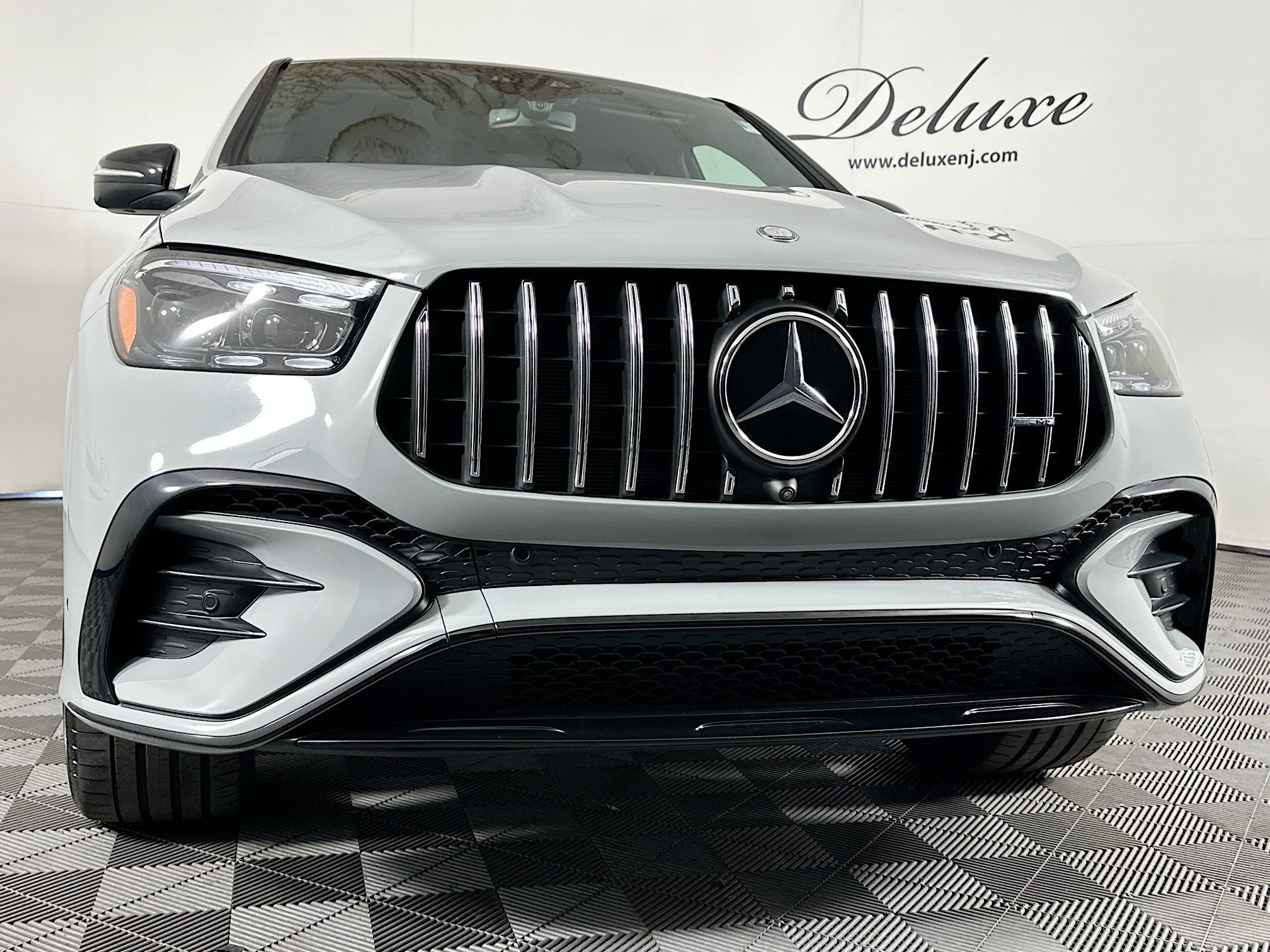 Used 2025 Mercedes-Benz GLE 53 AMG 4MATIC Coupe image 32