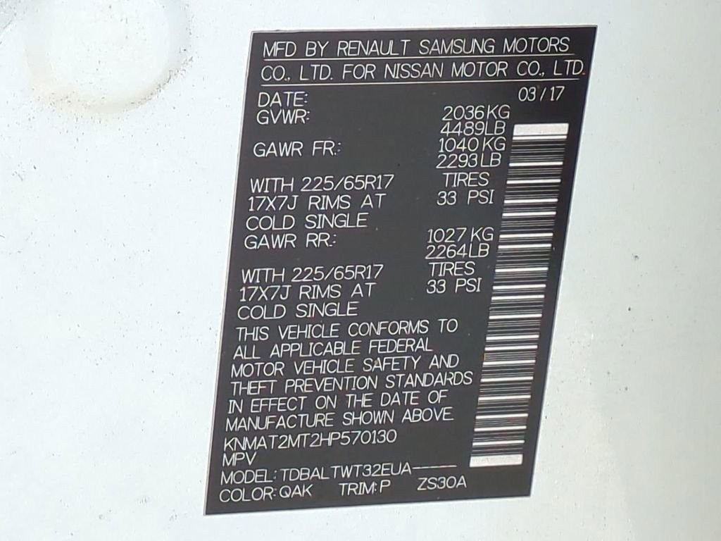 Used 2017 Nissan Rogue SV w/ SV Premium Package image 32