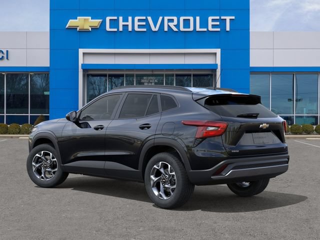 New 2026 Chevrolet Trax LT w/ LT Convenience Package FWD image 3