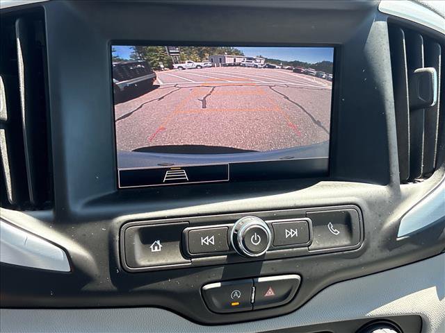 Used 2024 GMC Terrain SLE AWD/4WD image 12