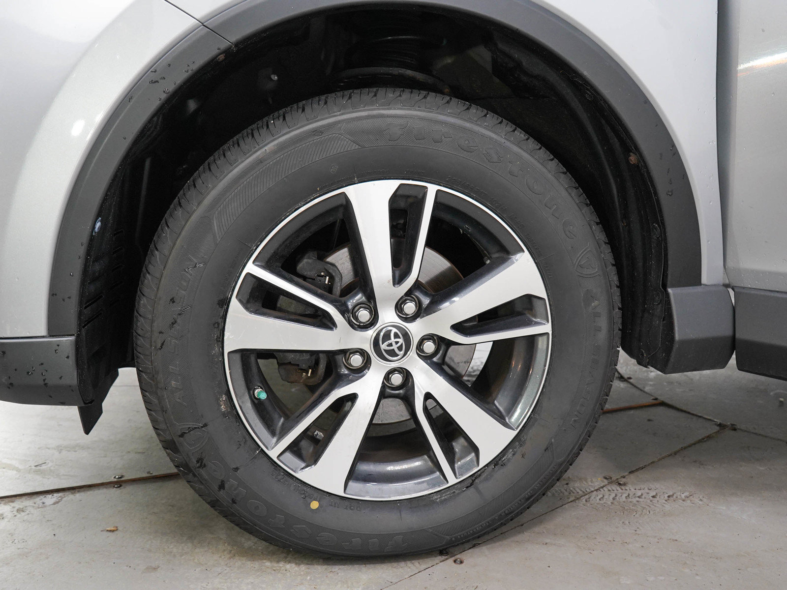 Used 2016 Toyota RAV4 XLE AWD/4WD image 28