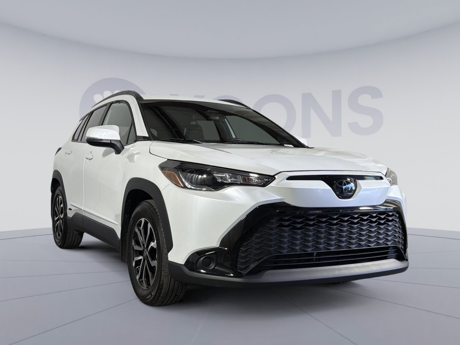 Used 2024 Toyota Corolla Cross AWD Hybrid w/ Moonroof Package image 10