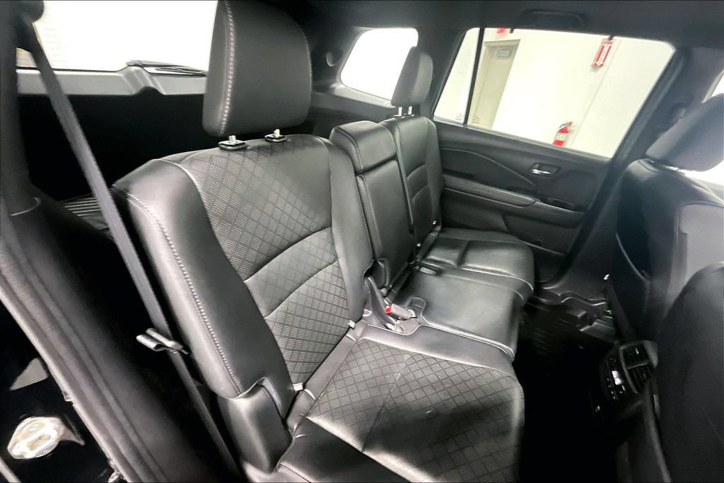 Used 2019 Honda Passport Elite image 33