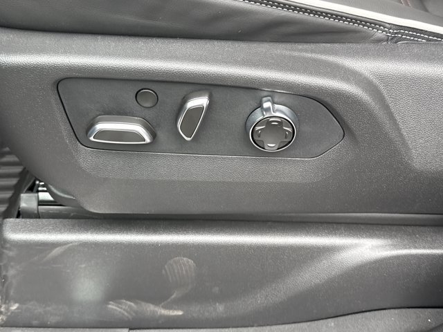 New 2026 GMC Sierra 1500 AT4X w/ LPO, Black Badging Package AWD/4WD image 16