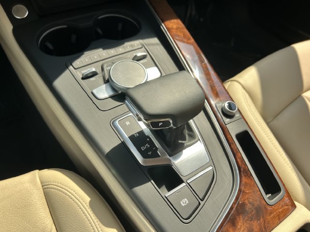 Used 2018 Audi A4 2.0T Prestige AWD/4WD image 26