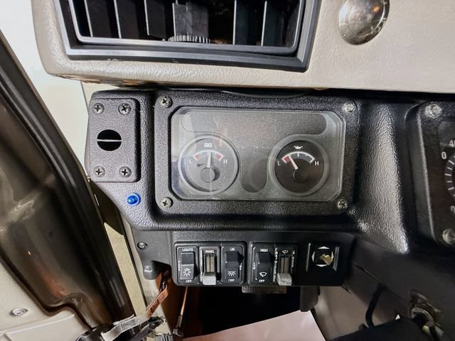 Used 2003 HUMMER H1 4-Door Open Top AWD/4WD image 46