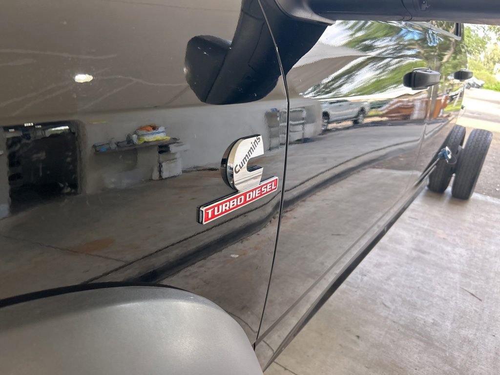 Used 2025 RAM 5500 Tradesman w/ Chrome Appearance Group AWD/4WD image 13