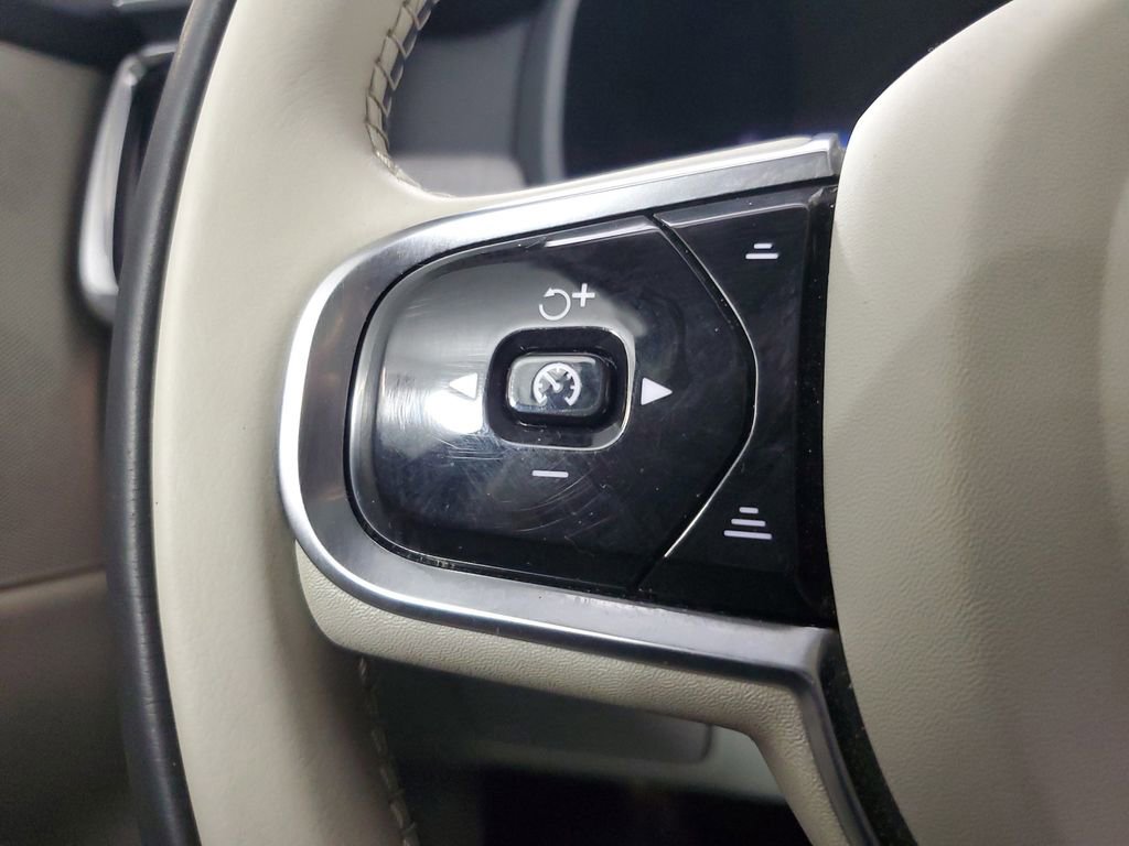 Used 2023 Volvo S90 B6 Plus w/ Protection Package Premier AWD/4WD image 25