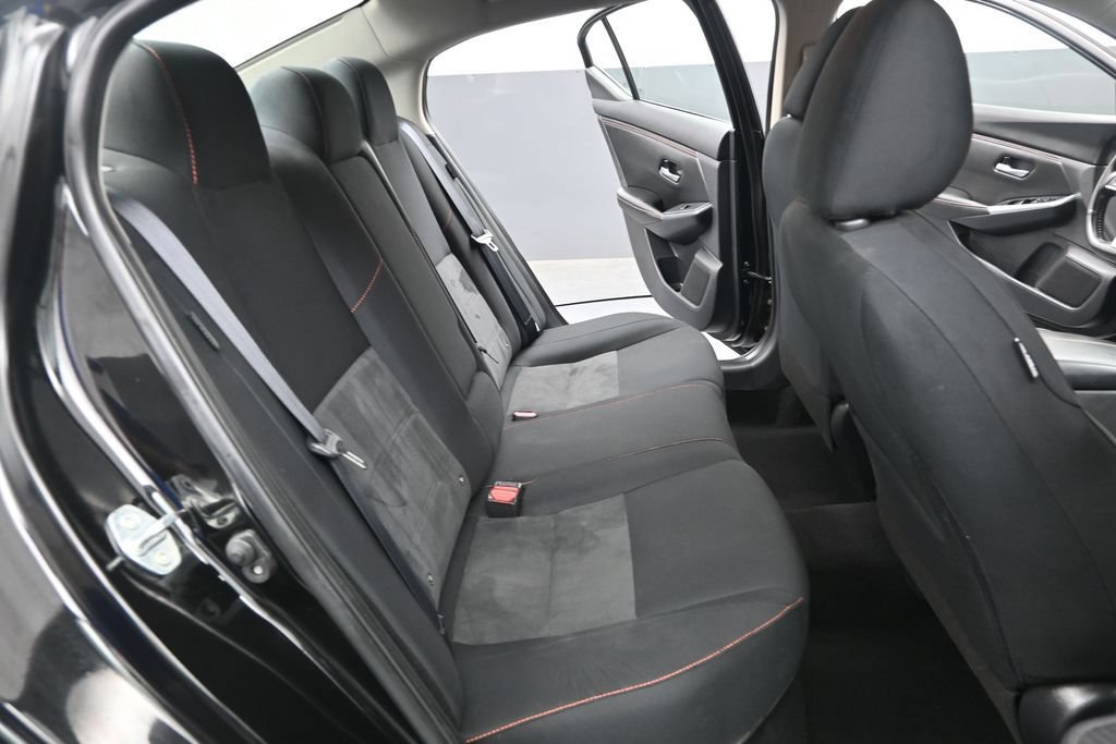 Used 2025 Nissan Sentra SR w/ Midnight Edition FWD image 29