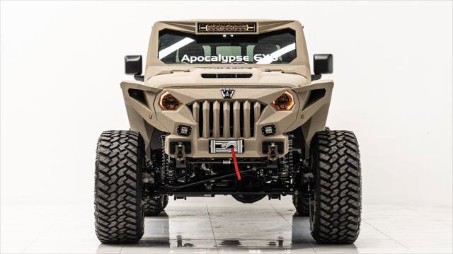 Used 2025 Jeep Gladiator Sport image 2