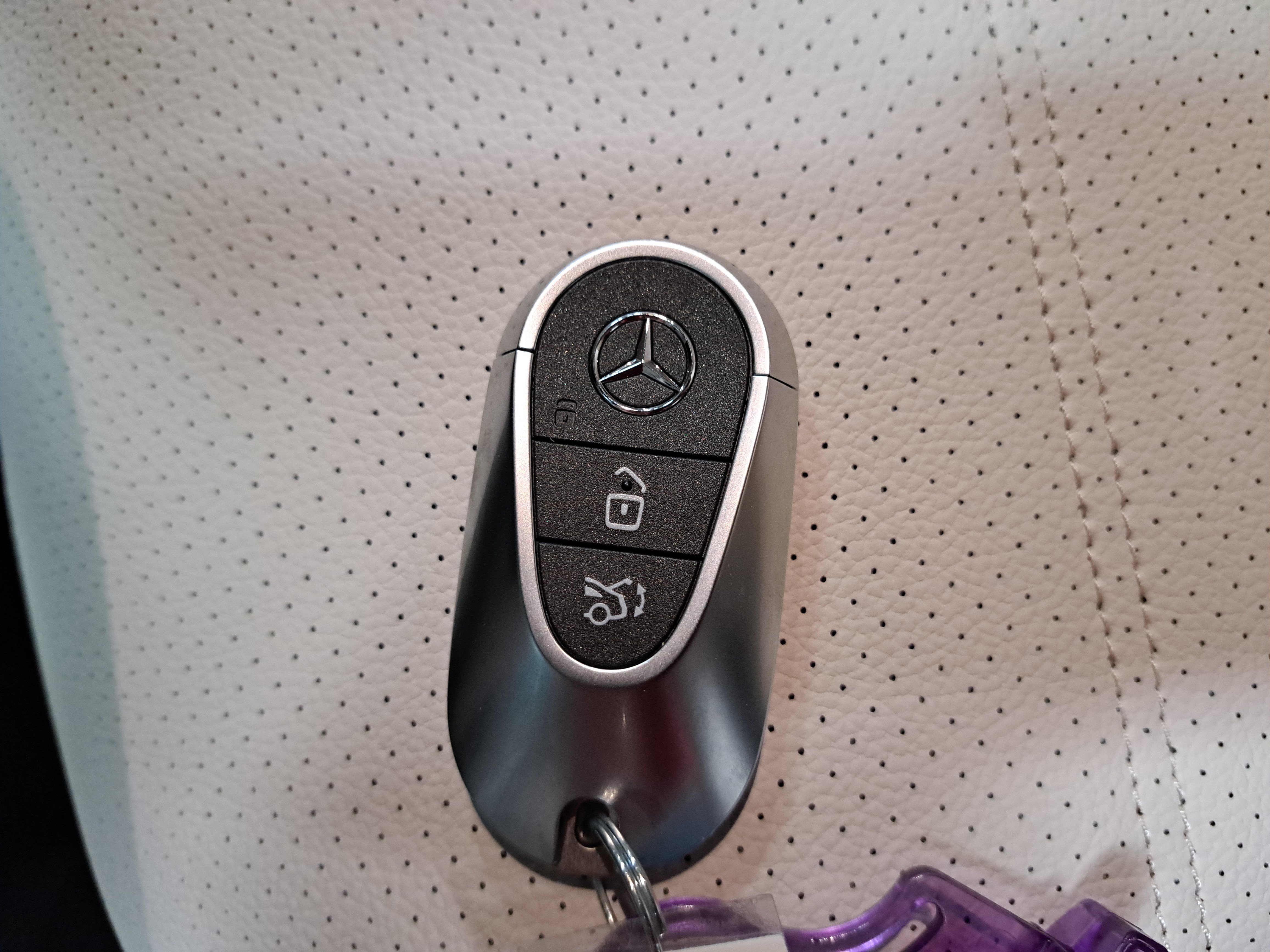 New 2026 Mercedes-Benz C 300 Sedan image 36