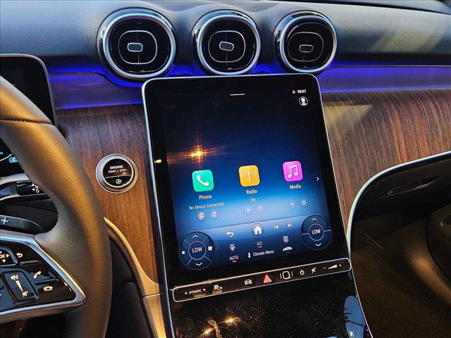 New 2025 Mercedes-Benz GLC 300 image 12