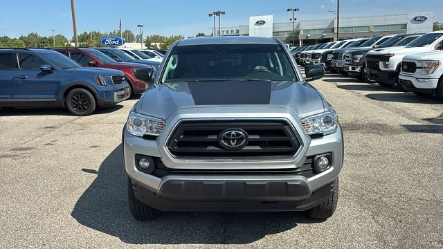 Used 2023 Toyota Tacoma SR5 AWD/4WD image 6