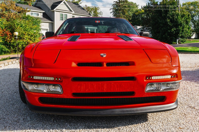 Used 1987 Porsche 944 Coupe image 13