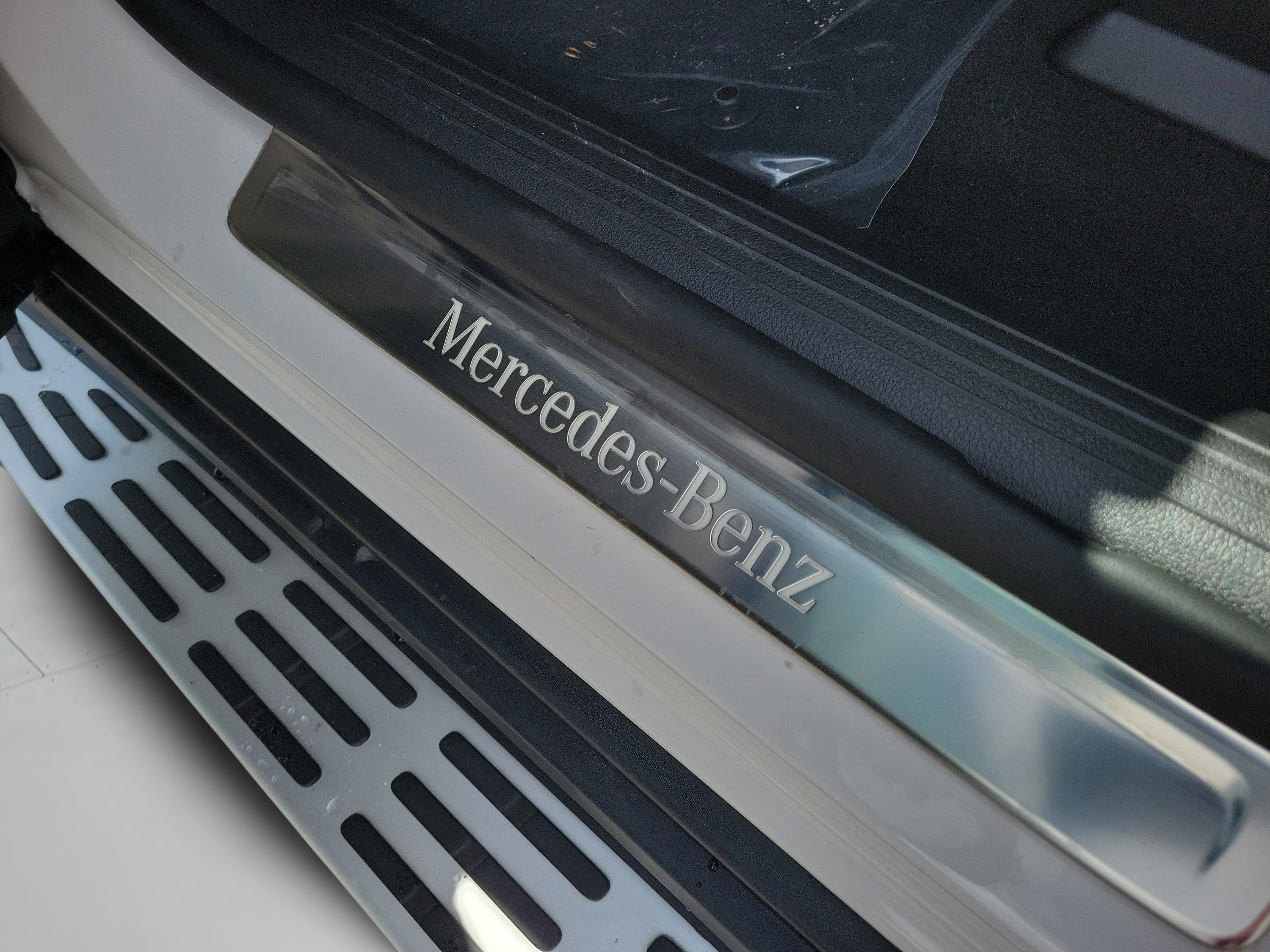 Certified 2023 Mercedes-Benz EQE 500 4MATIC SUV image 33