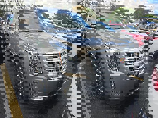 Used 2019 Cadillac Escalade Premium Luxury w/ LPO, Radiant Package image 2