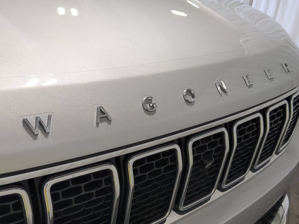 Used 2022 Jeep Wagoneer Series I w/ Convenience Group I AWD/4WD image 15