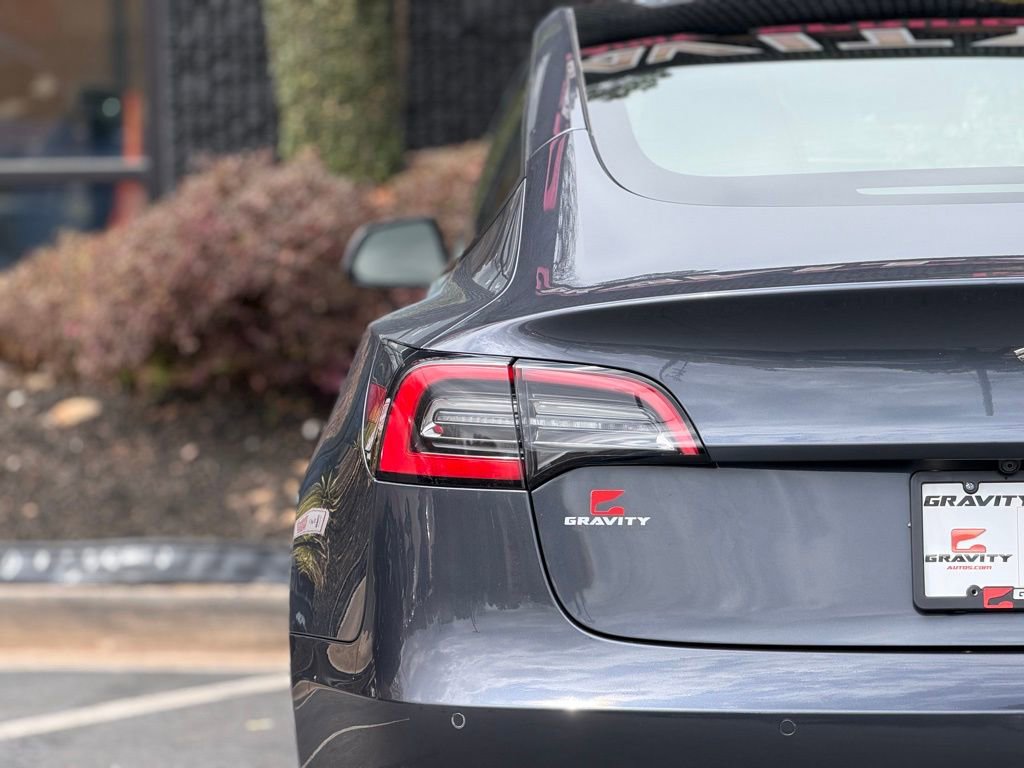 Used 2022 Tesla Model 3 Long Range AWD/4WD image 12