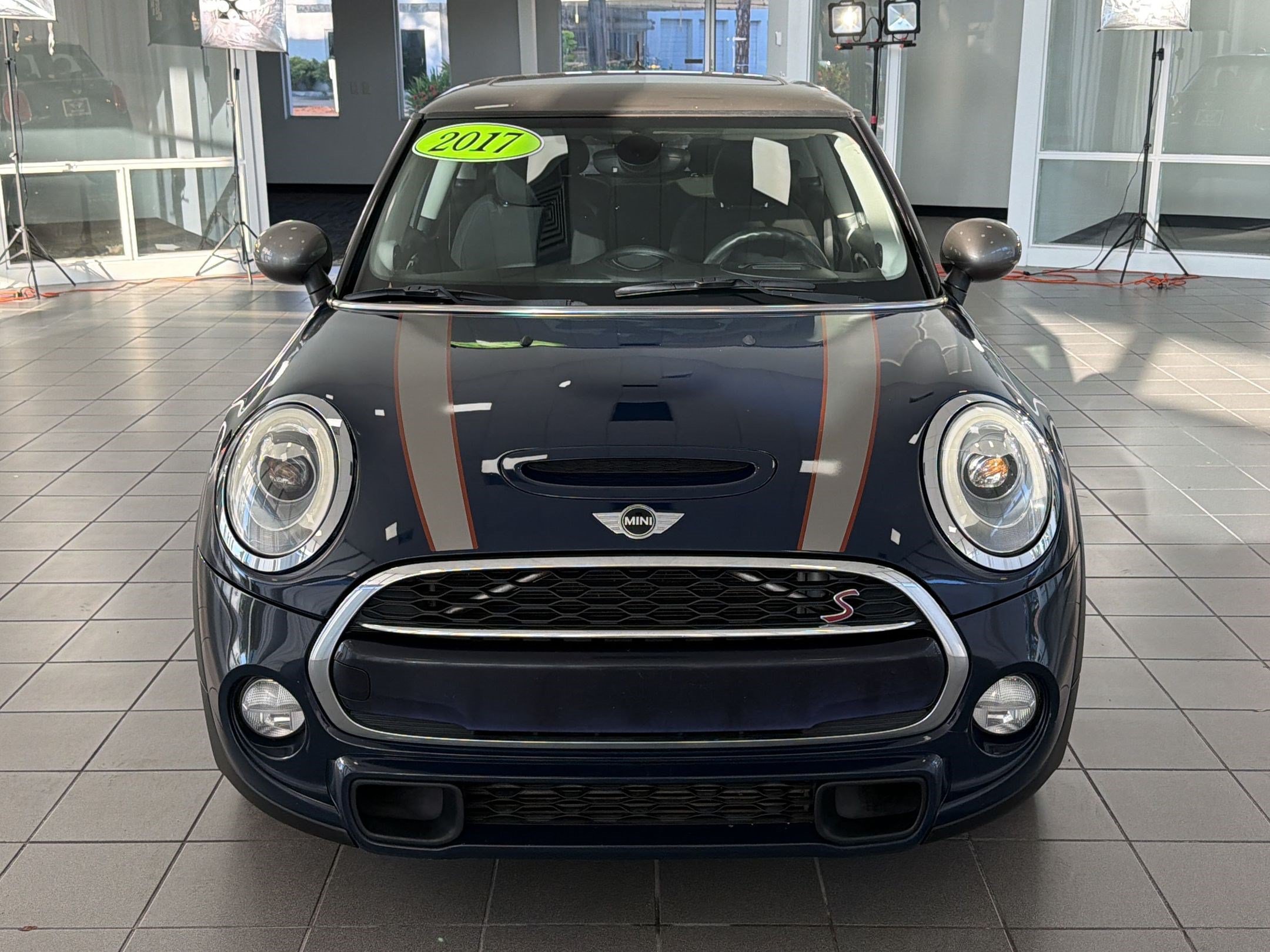 Used 2017 MINI Cooper S FWD image 6