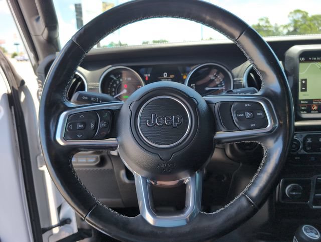 Used 2023 Jeep Wrangler Unlimited Sahara w/ Cold Weather Group AWD/4WD image 23