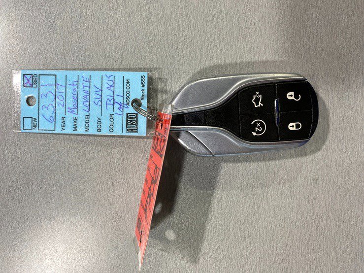 Used 2017 Maserati Levante S image 20