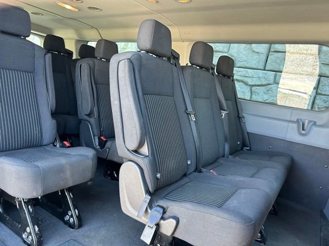 Used 2016 Ford Transit 350 XLT image 9