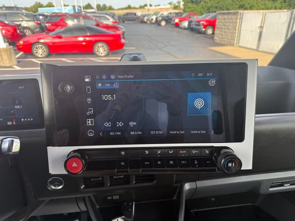 Used 2024 Chevrolet Brightdrop 600 w/ Battery Pack, Max Range AWD/4WD image 22
