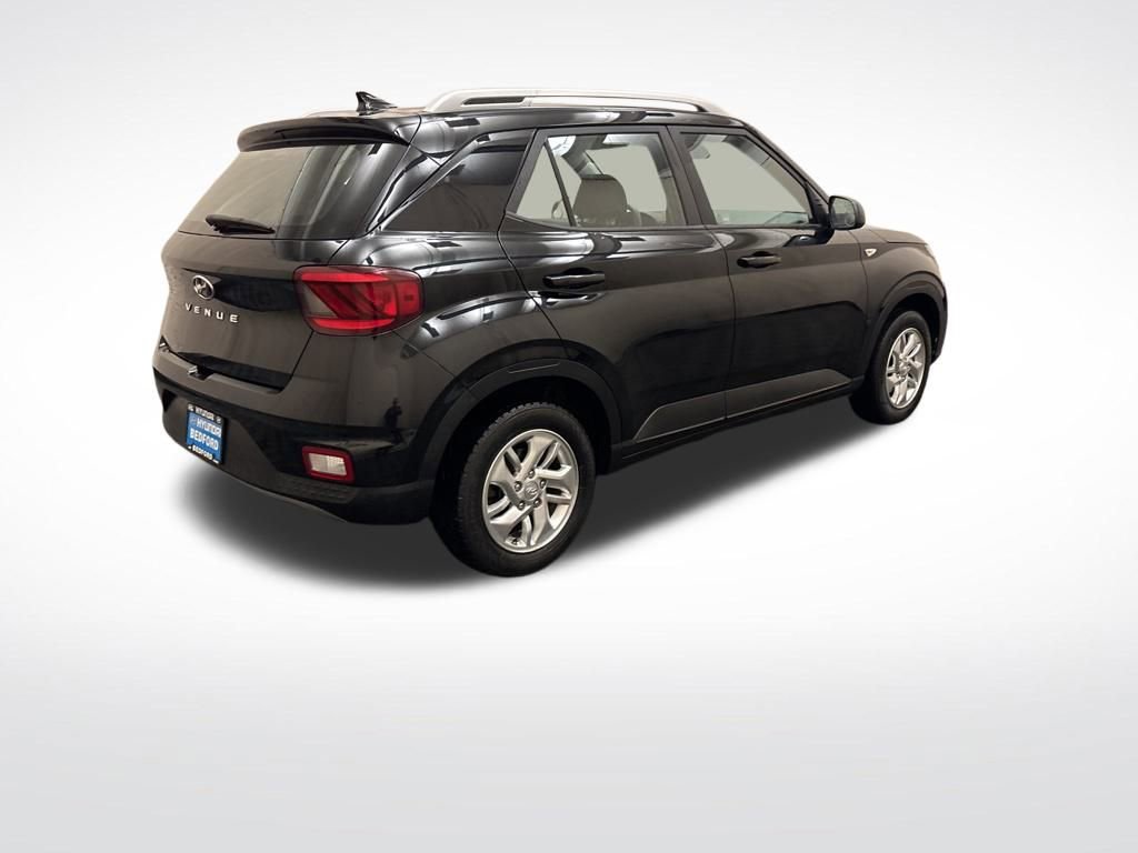 Used 2020 Hyundai Venue SEL image 5