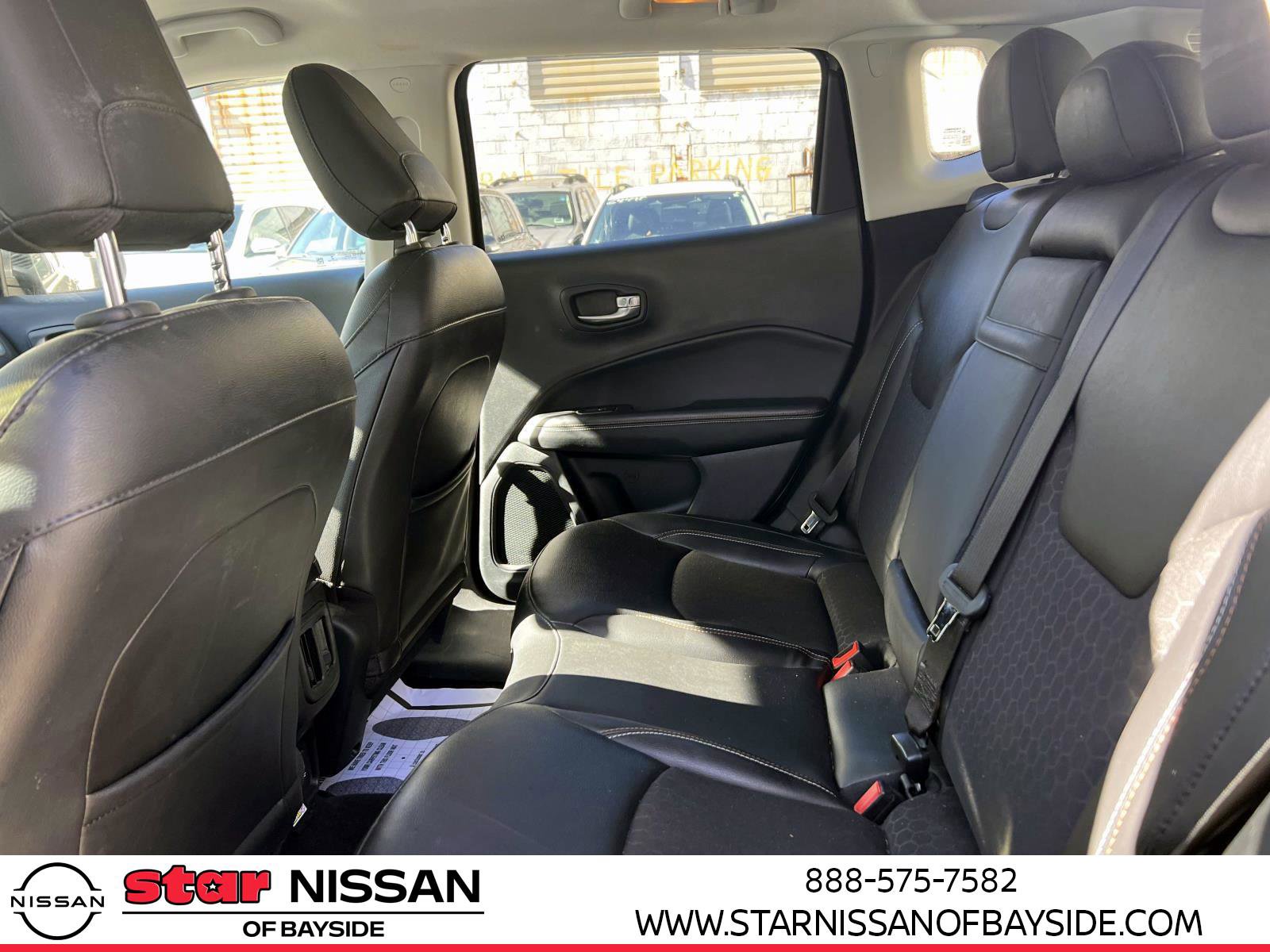 Used 2019 Jeep Compass Latitude image 10