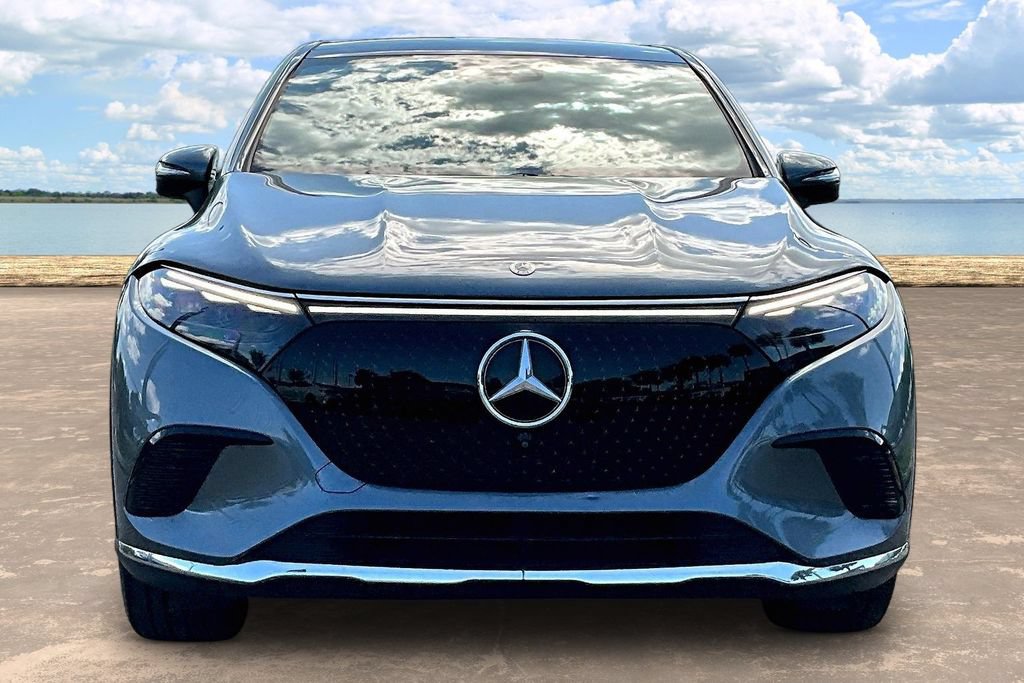 Used 2023 Mercedes-Benz EQS 450+ SUV image 2