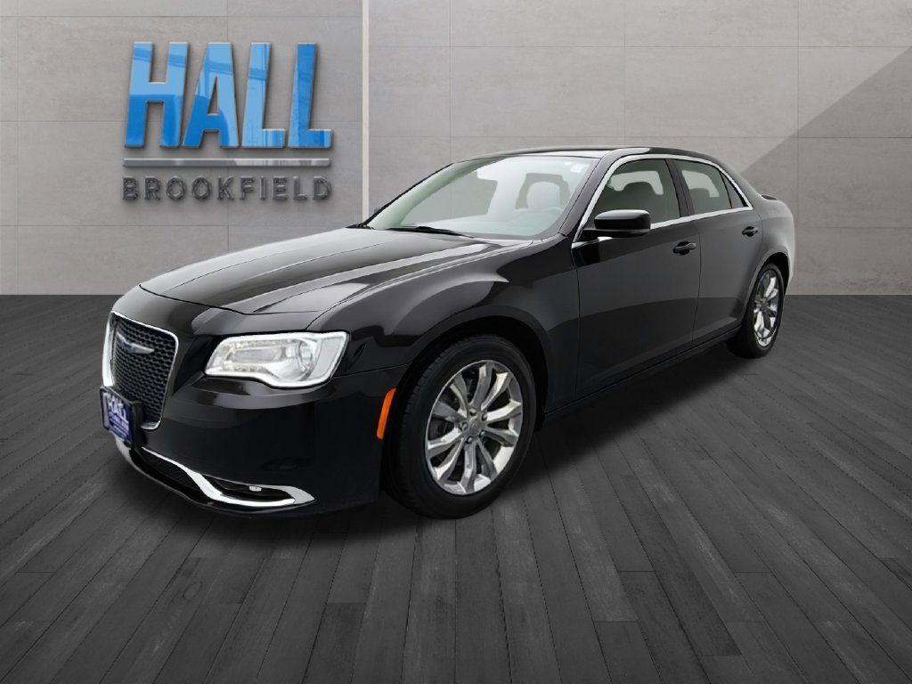 Used 2019 Chrysler 300 Touring L w/ Quick Order Package 22F