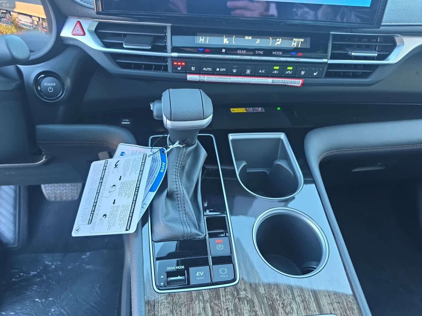 New 2026 Toyota Sienna Platinum AWD/4WD image 18