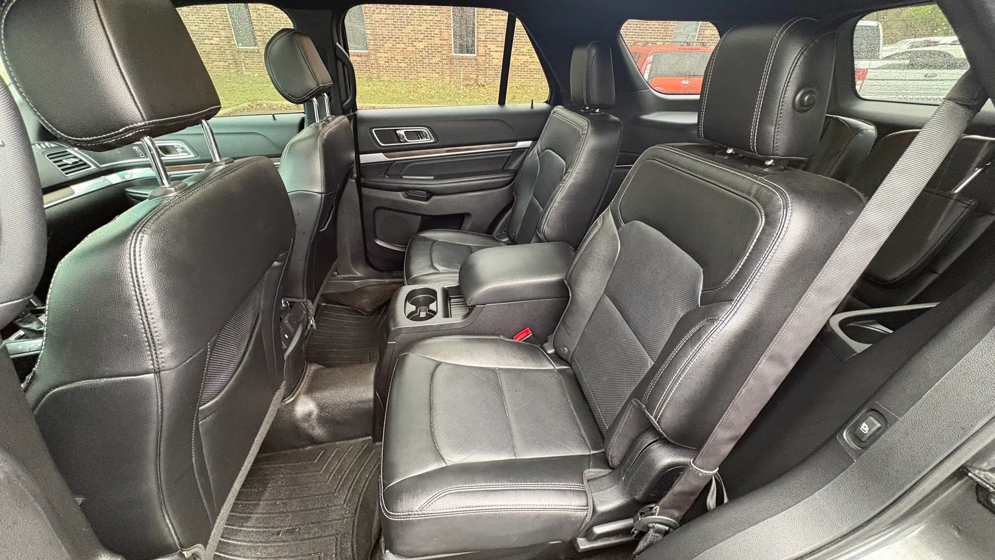 Used 2016 Ford Explorer Limited w/ Equipment Group 301A AWD/4WD image 23