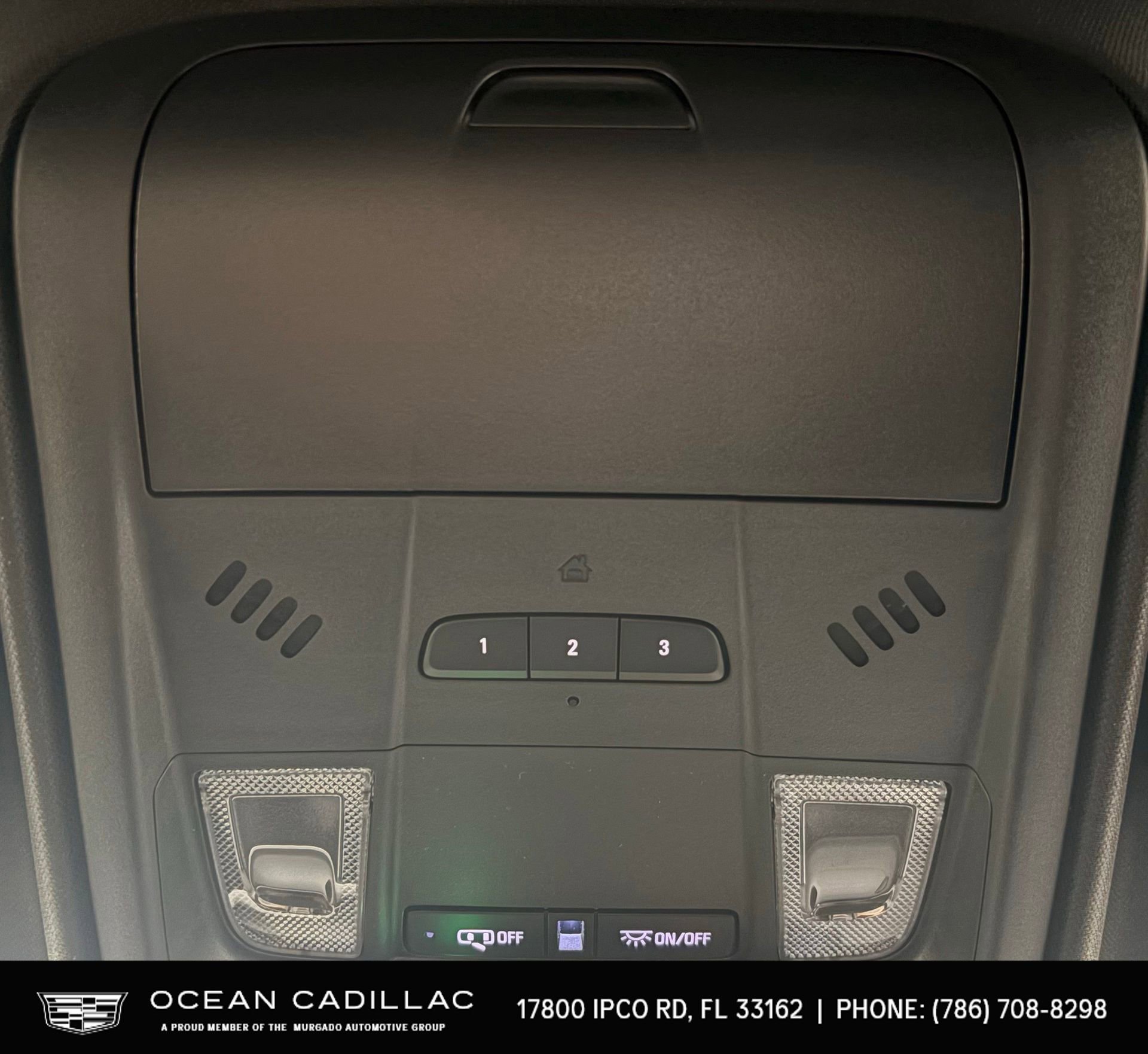 New 2025 Cadillac XT4 Premium Luxury image 25