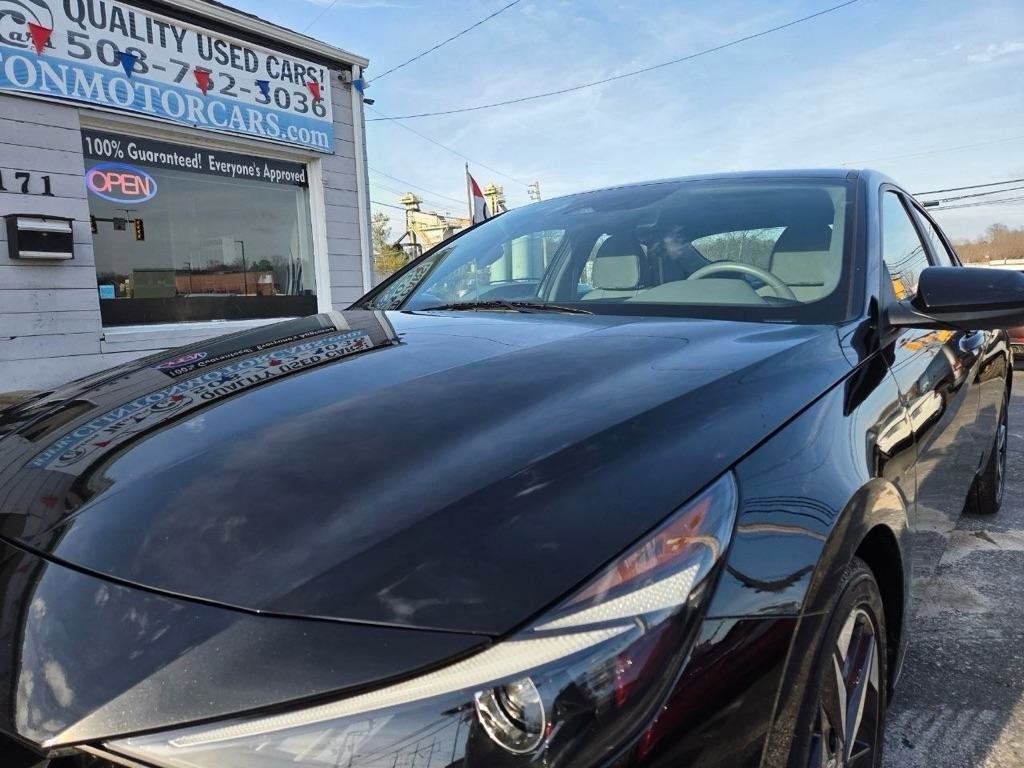 Used 2023 Hyundai Elantra SEL w/ Convenience Package FWD image 28