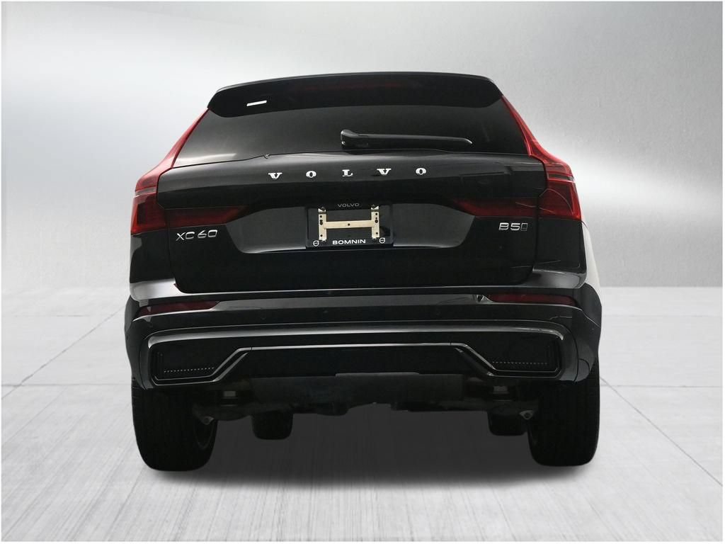 New 2026 Volvo XC60 B5 Plus AWD/4WD image 25
