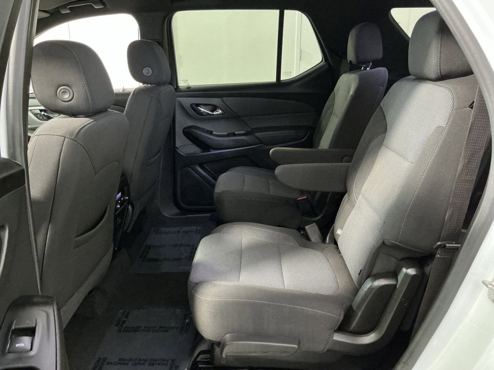 Used 2023 Chevrolet Traverse LT image 31