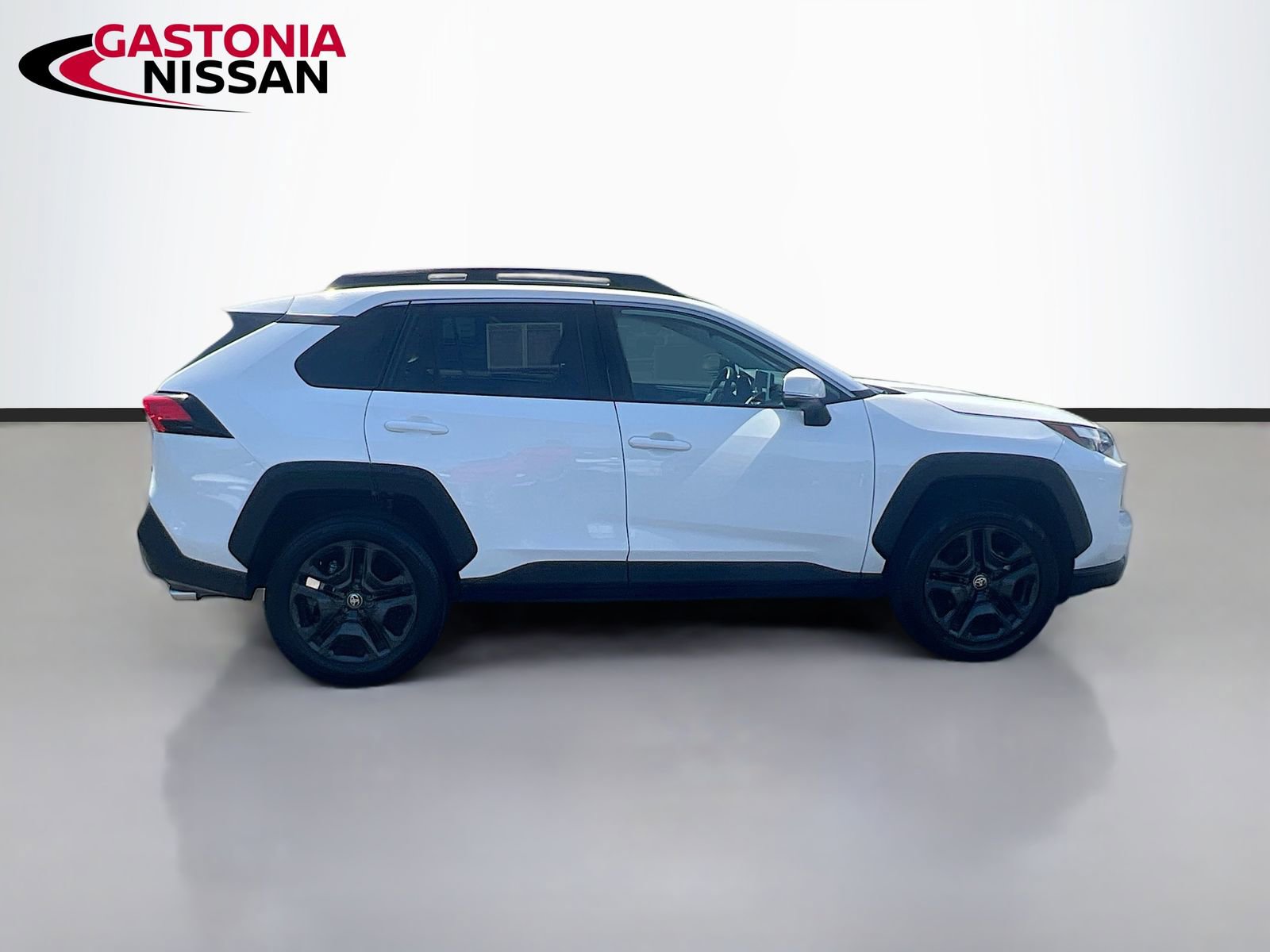 Used 2024 Toyota RAV4 Adventure AWD/4WD image 10