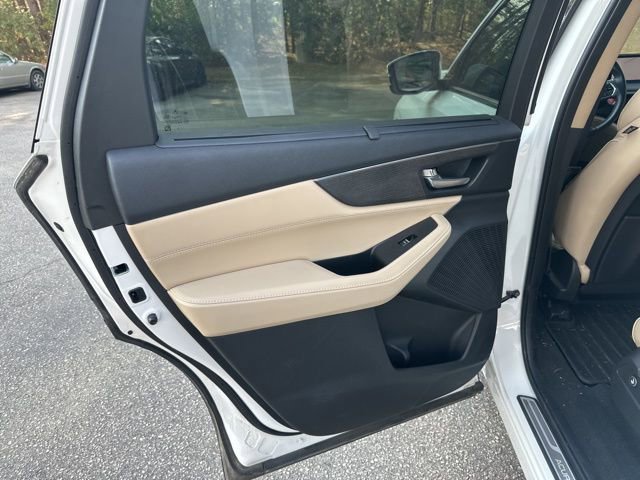 Used 2023 Acura MDX SH-AWD w/ Advance Package image 10