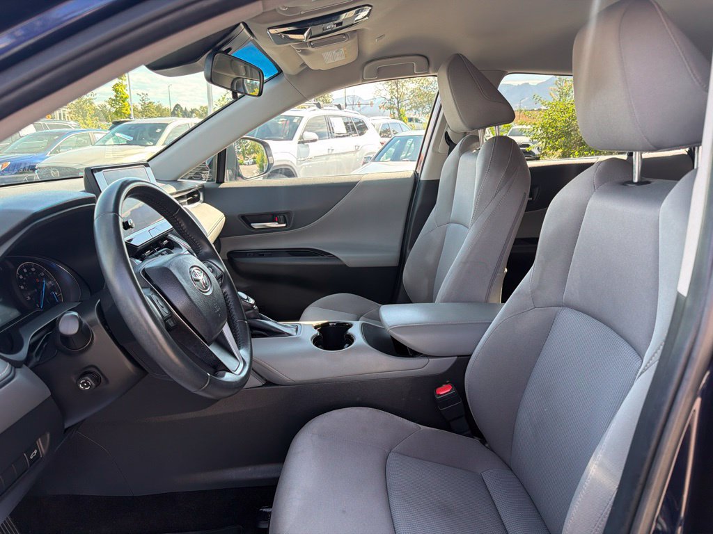 Used 2023 Toyota Venza LE AWD/4WD image 22