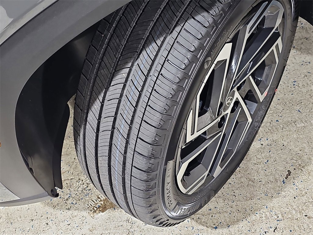 New 2026 Hyundai Tucson Limited image 33