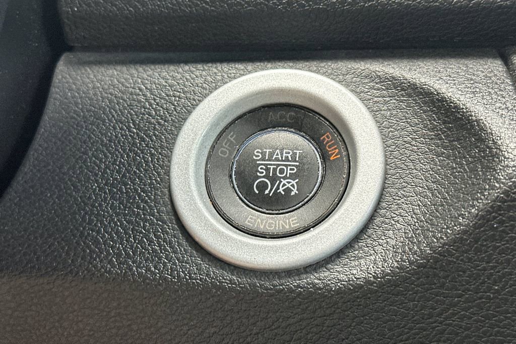 Used 2014 RAM 3500 Laramie Longhorn image 23