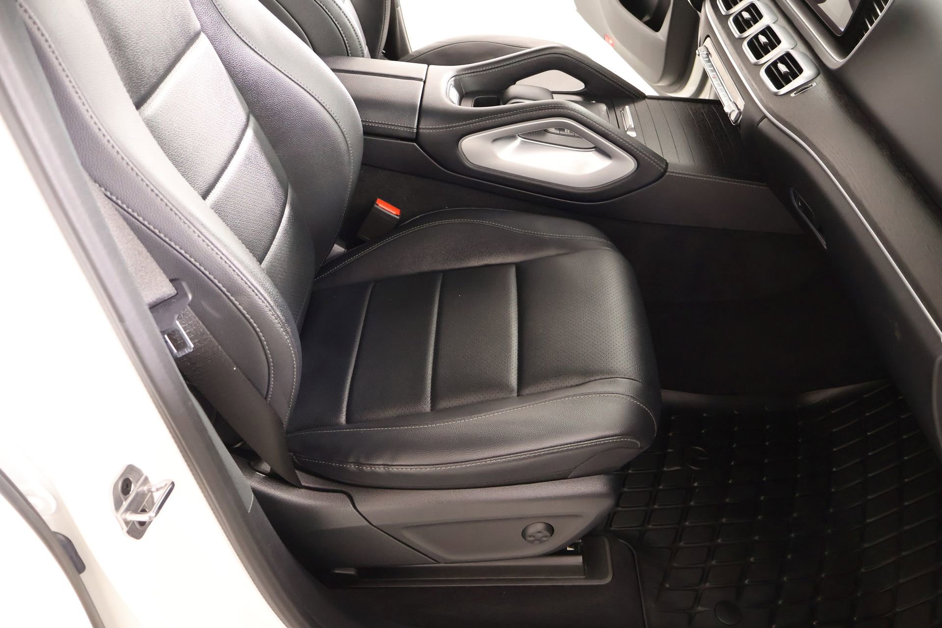 Used 2022 Mercedes-Benz GLE 350 4MATIC image 13