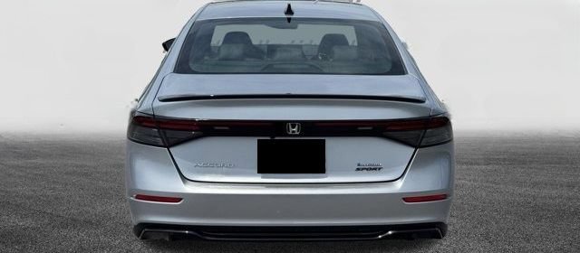 Used 2025 Honda Accord Sport image 5