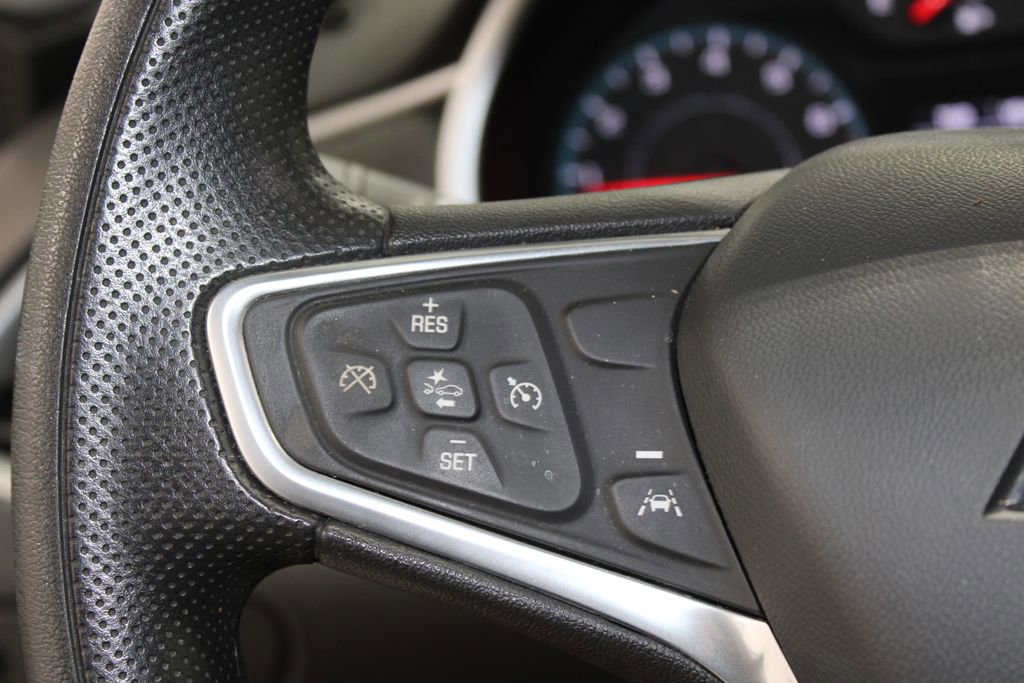 Used 2023 Chevrolet Malibu LT image 14