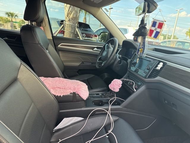 Certified 2023 Volkswagen Atlas SE image 13