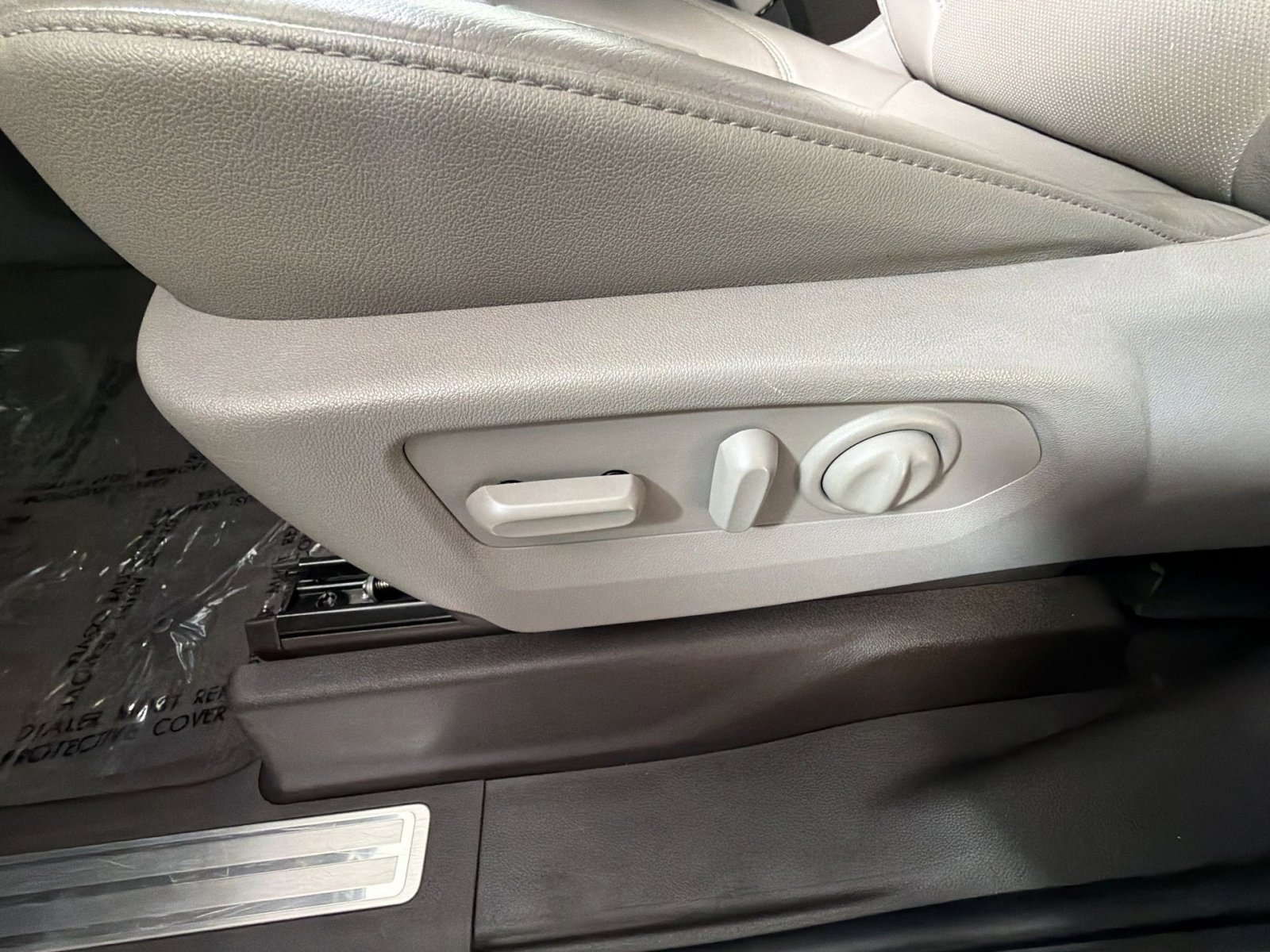 Used 2019 Chevrolet Silverado 1500 LTZ w/ LTZ Plus Package image 14